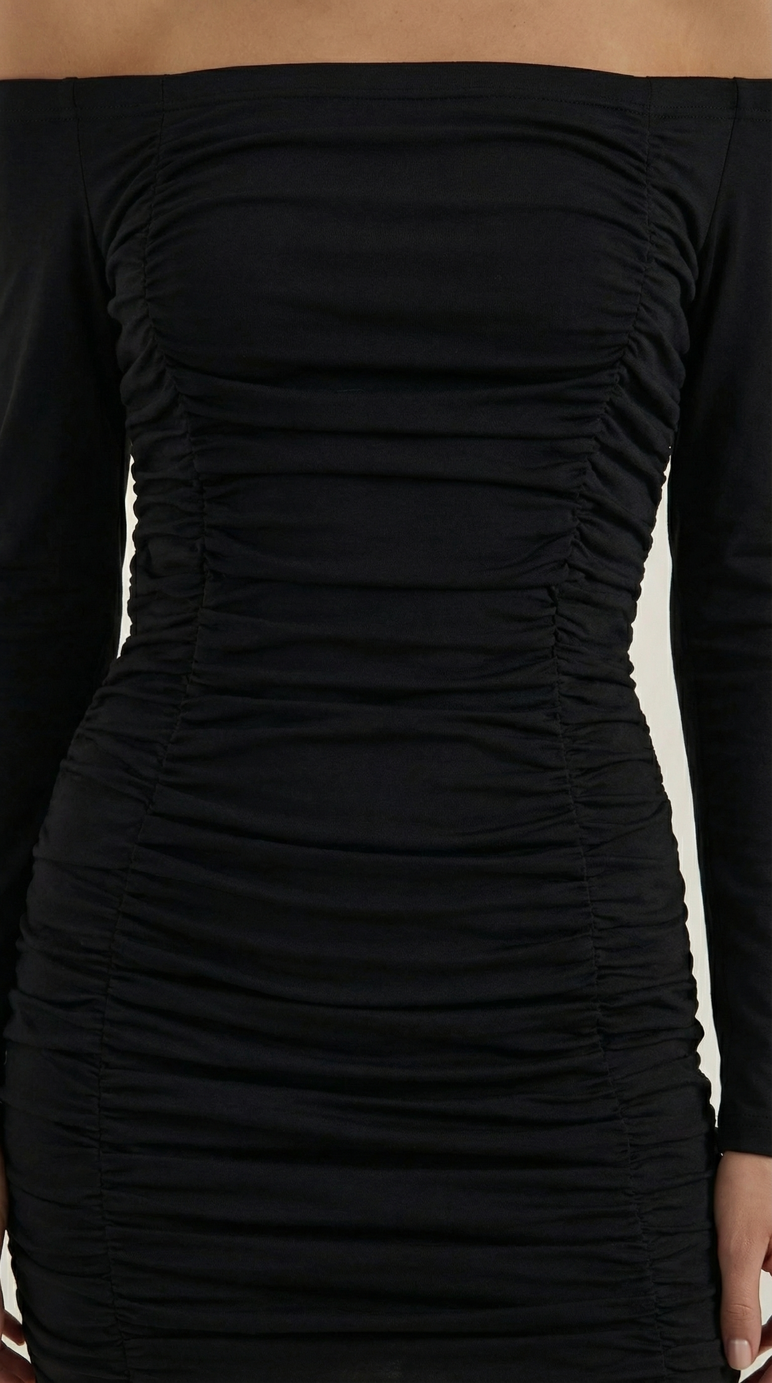 Yvette Figurbetontes Minikleid