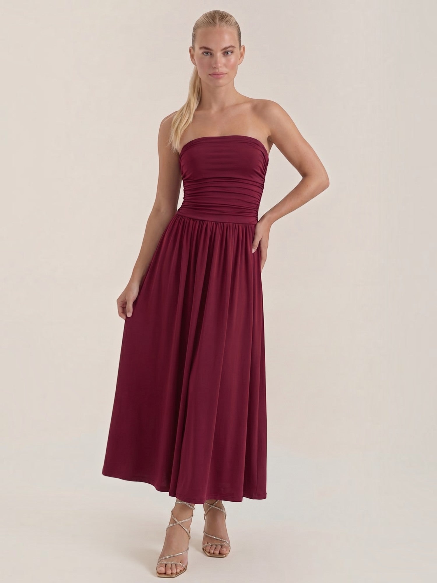 Keira Bandeau-Maxikleid mit Raffung