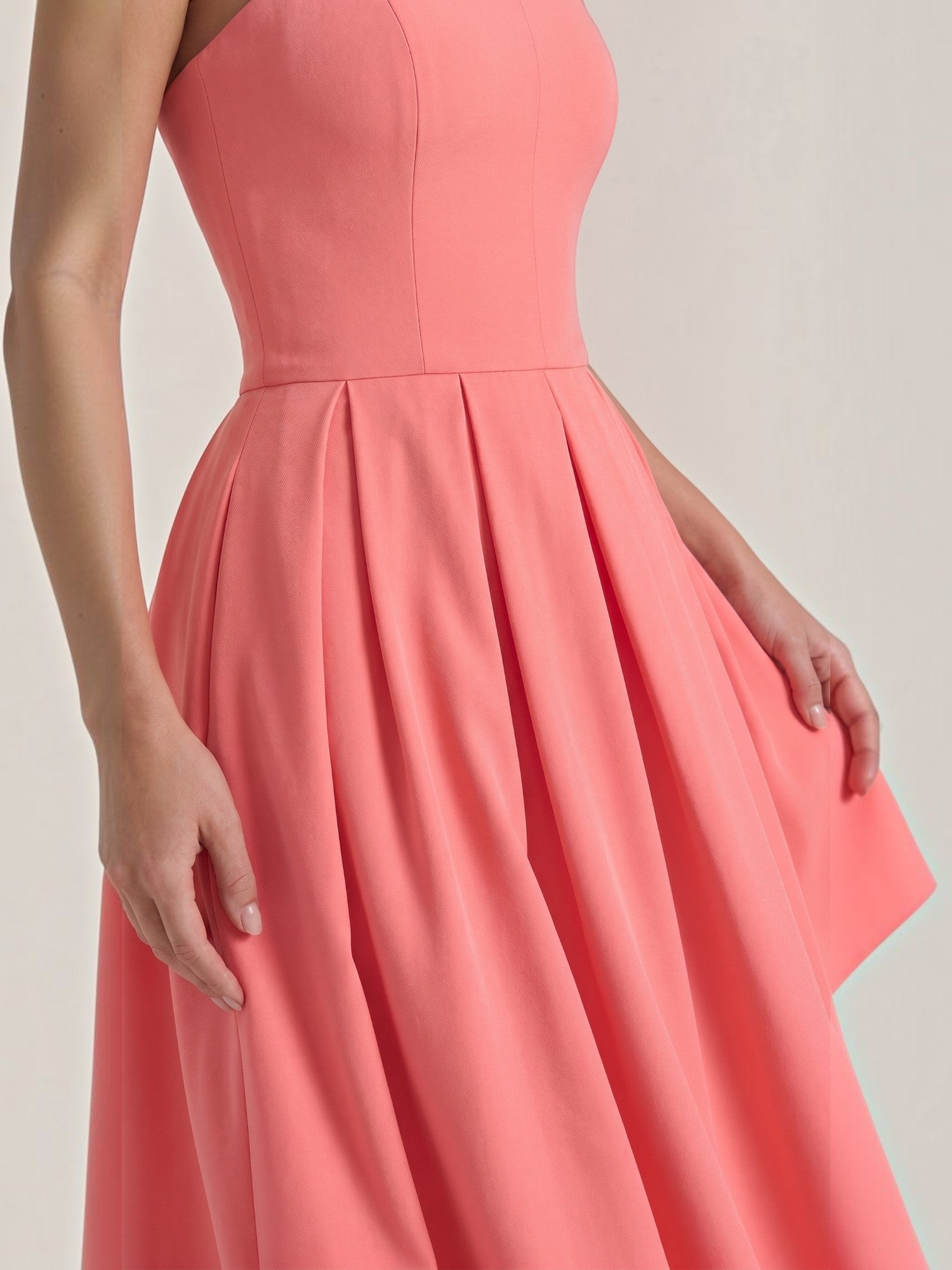 Yanna Bandeau-Midikleid mit Faltenrock