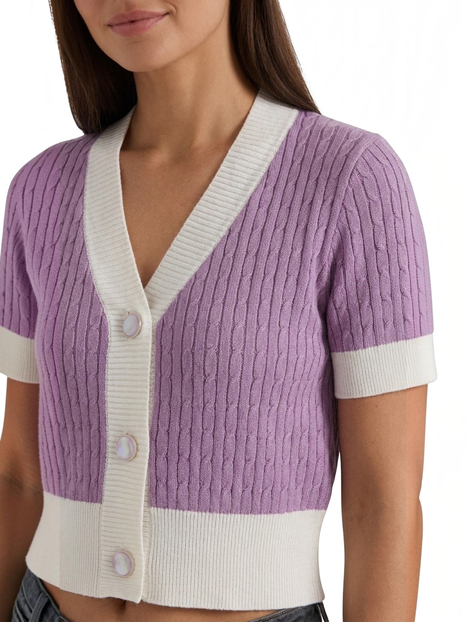 Nerina kurze taillierte Strickjacke