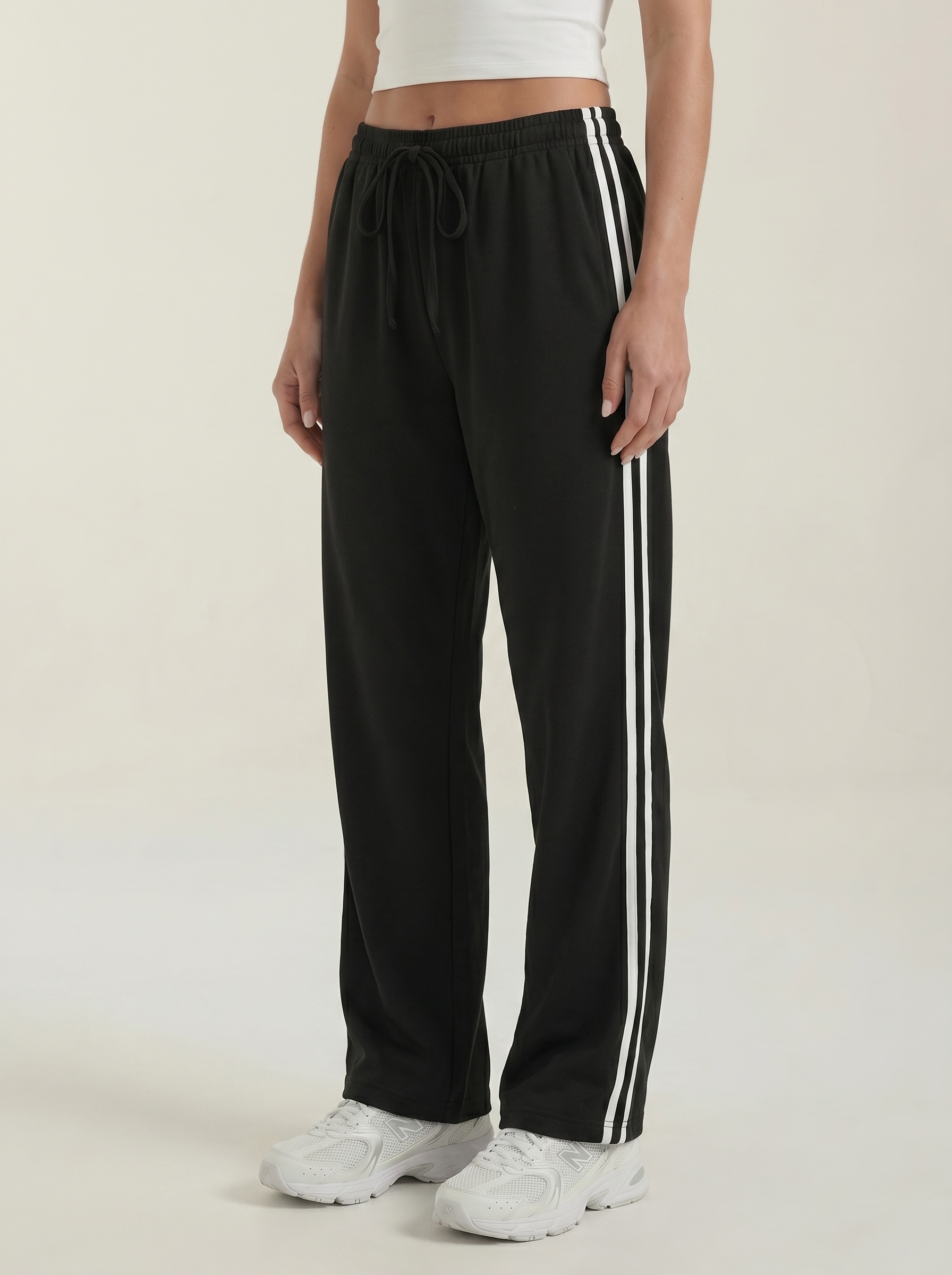 Eileen Jogginghose mit weitem Bein