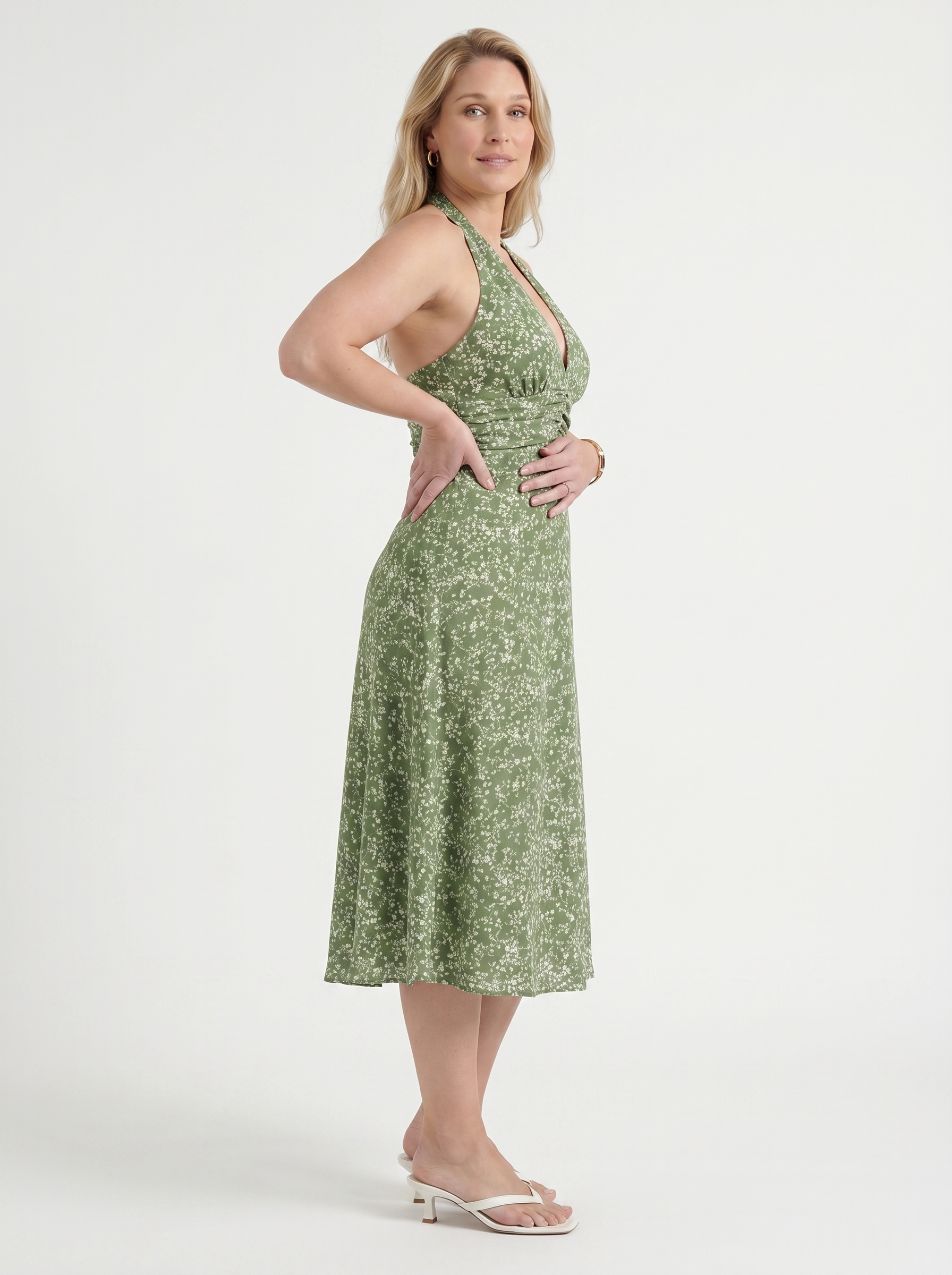 Astrid Midikleid mit Neckholder und Wickeloptik
