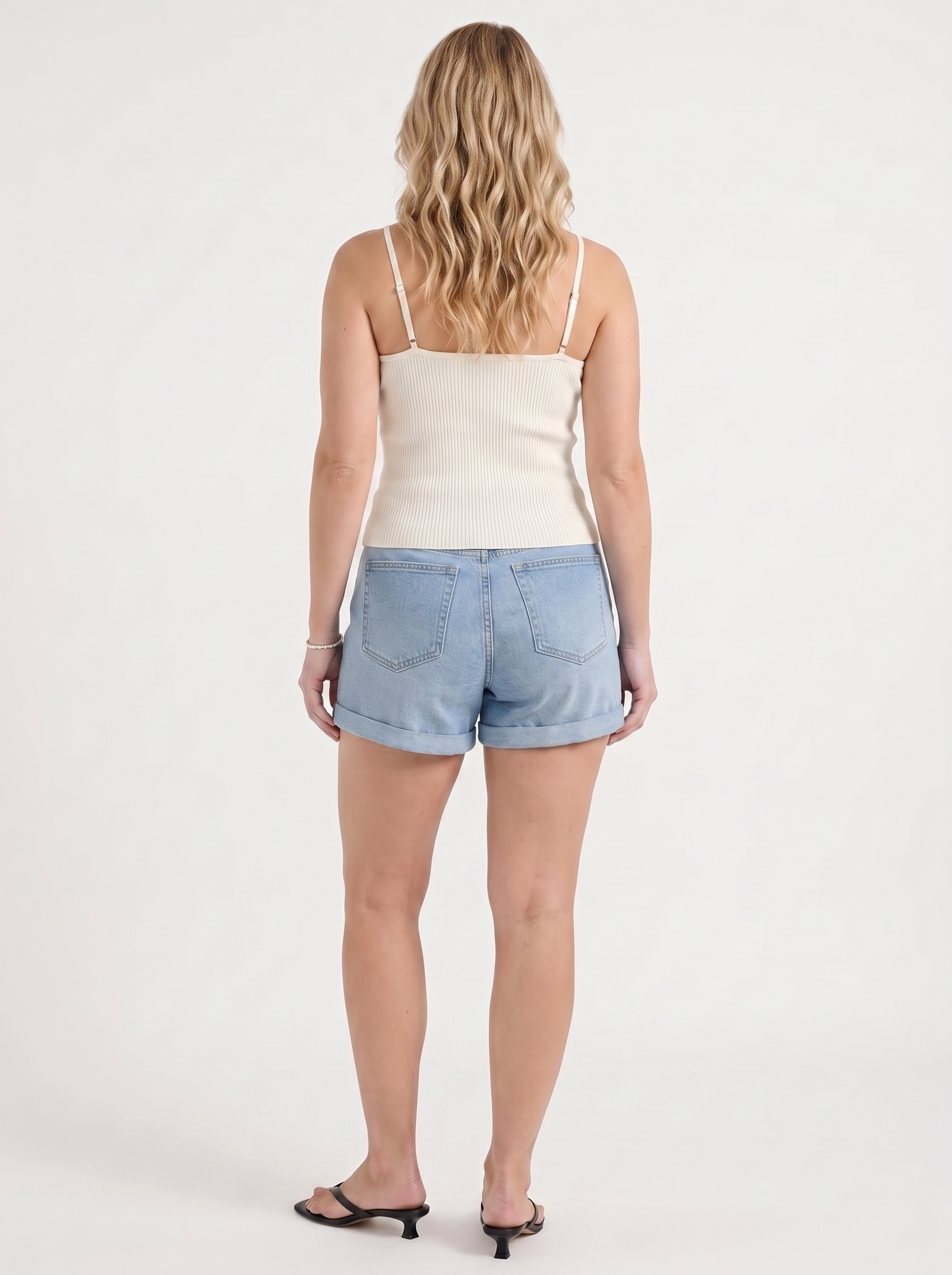 Giselle High-Waist-Jeansshorts mit Umschlagsaum