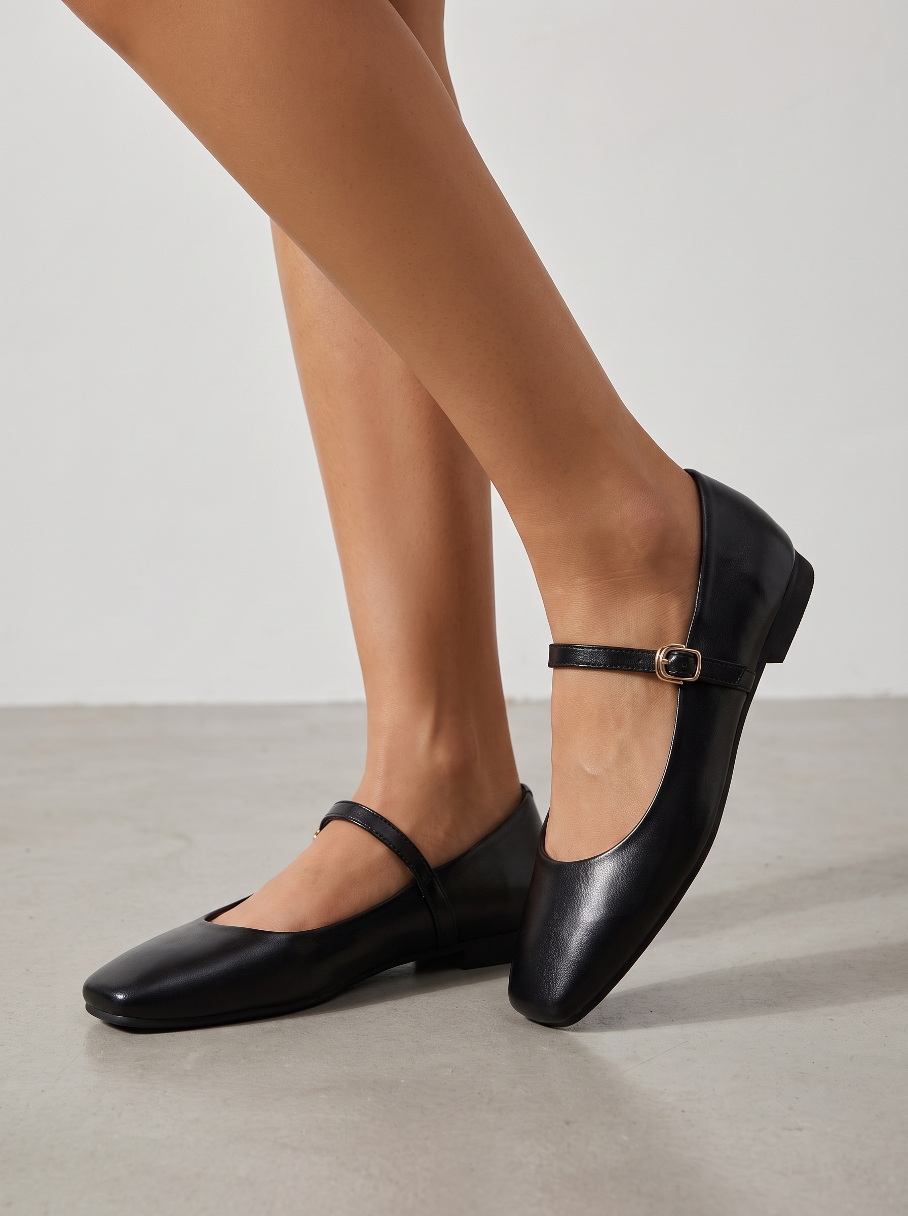 Lois Mary-Jane-Ballerinas mit Schnalle