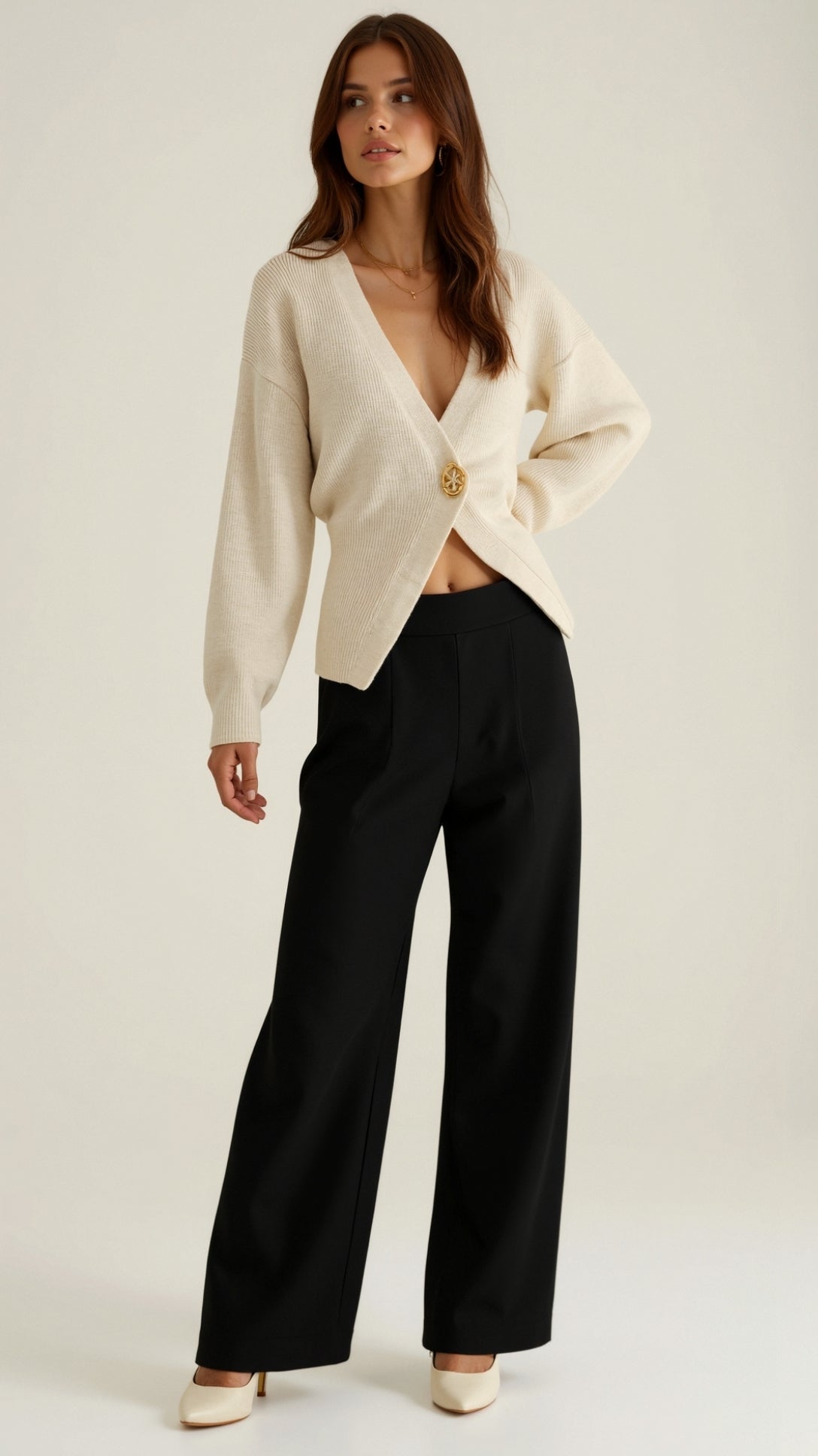 Christine Chic Cardigan mit tiefem V-Ausschnitt