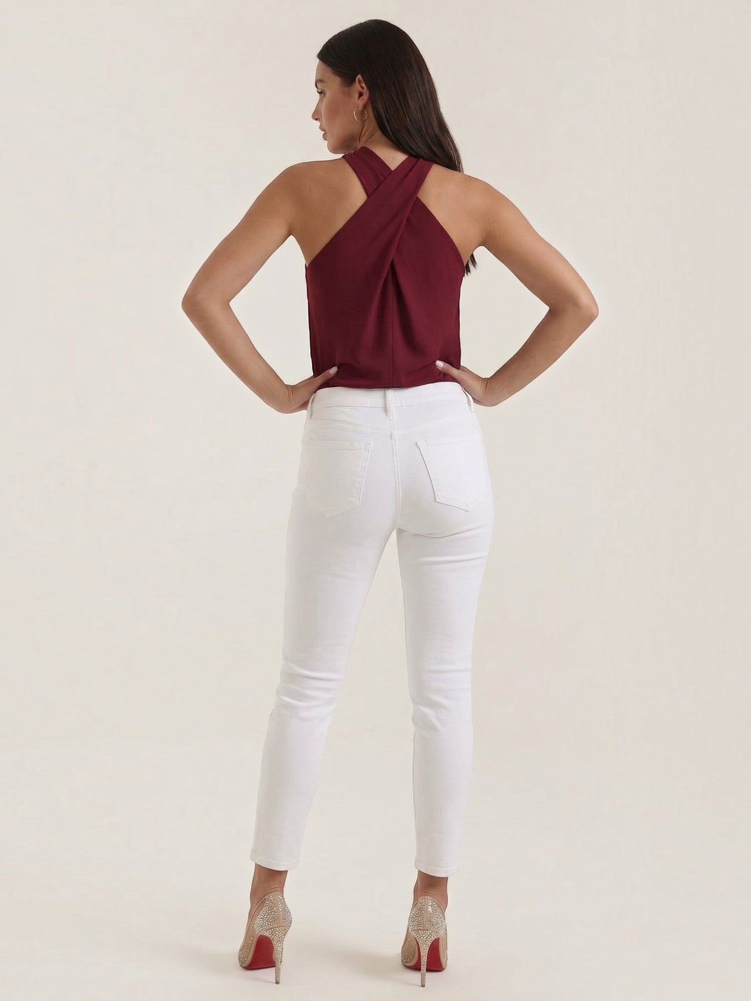 Gina Halter-Top mit Cross-Ausschnitt