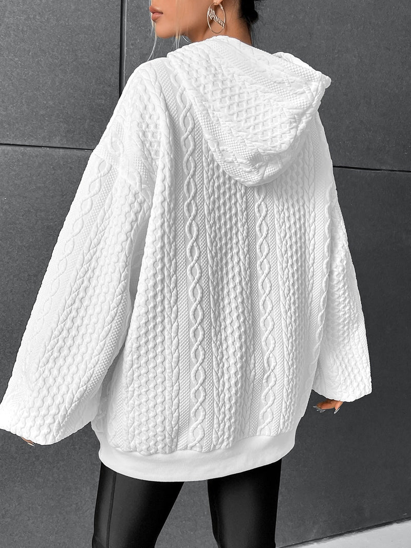 Luzia Pullover mit Zopfmuster