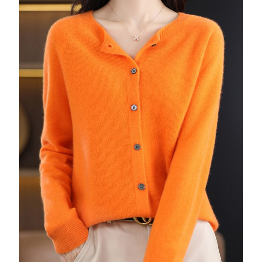 Livea Strickjacke mit Knopfdetails