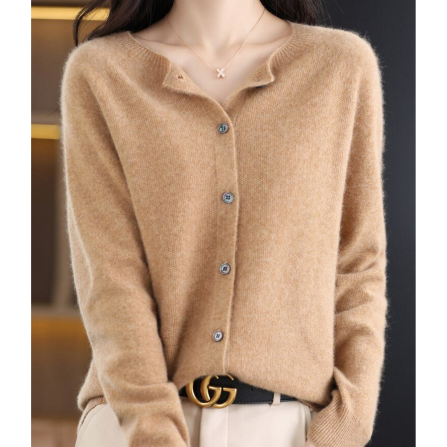 Livea Strickjacke mit Knopfdetails