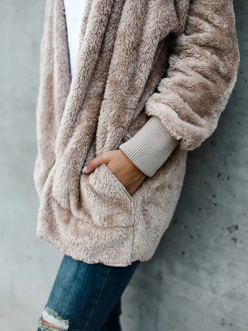 Tamia Strickjacke mit Kapuze