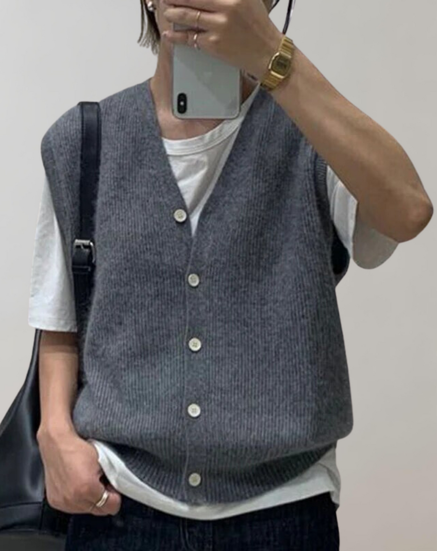 Solveig ärmellose Strickjacke