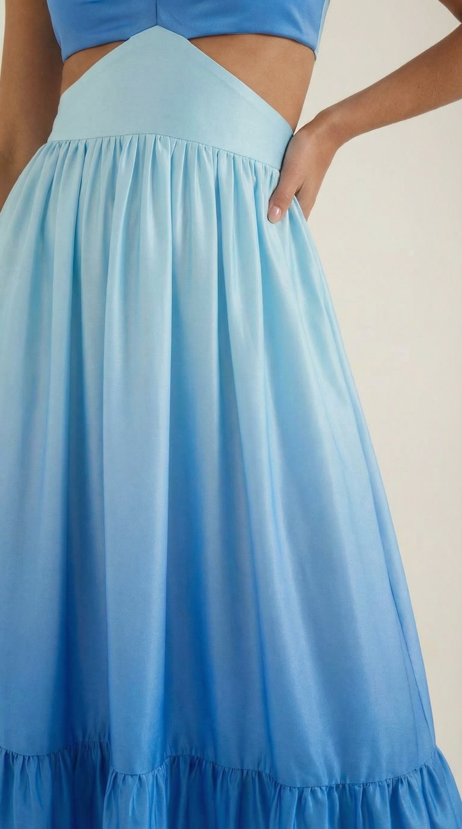 Laura Maxikleid mit Ausschnitt