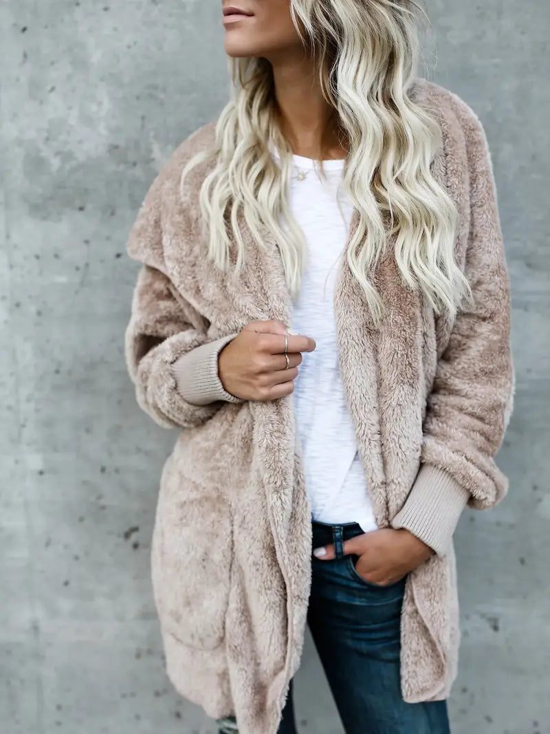 Tamia Strickjacke mit Kapuze