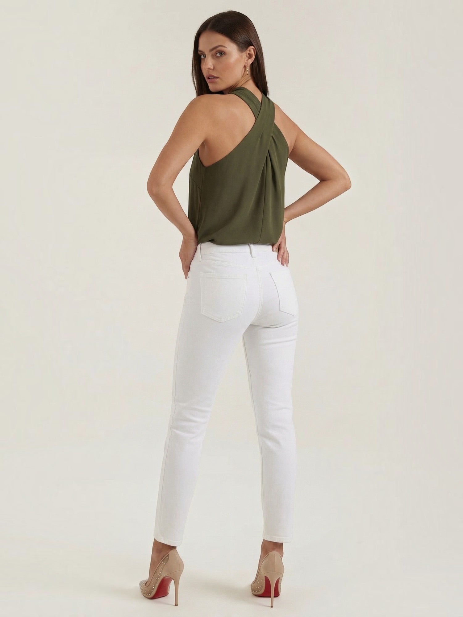 Gina Halter-Top mit Cross-Ausschnitt
