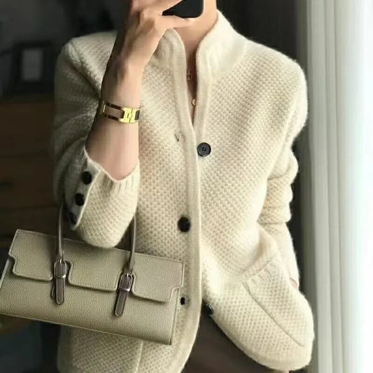 Leana Strickjacke mit Stehkragen
