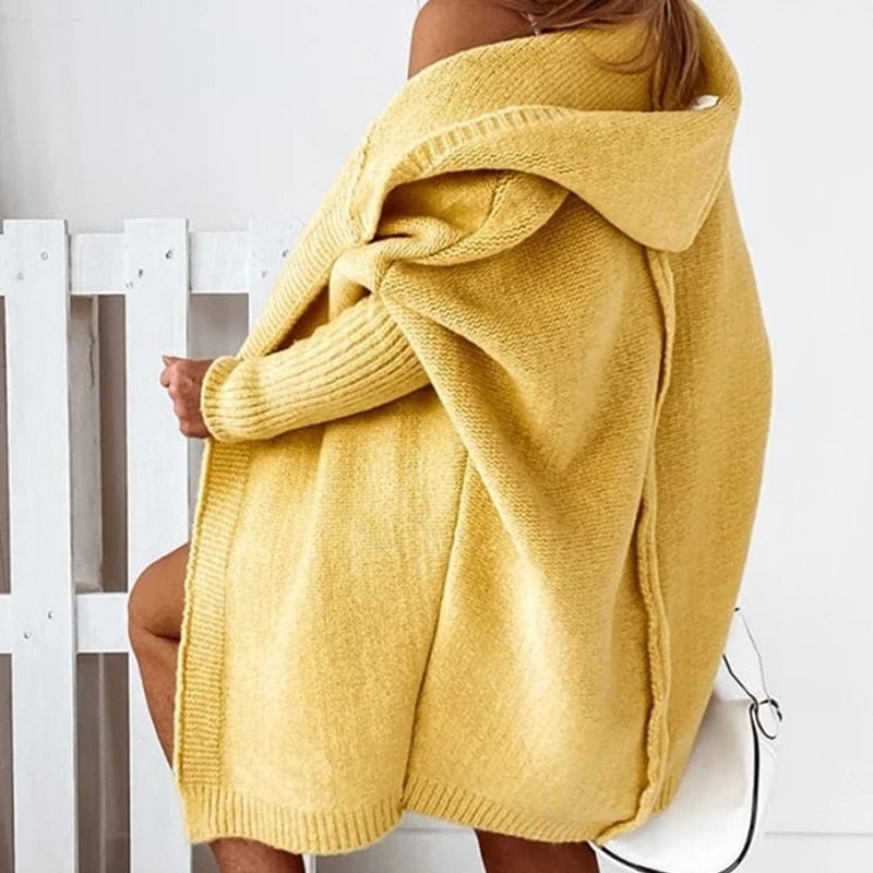 Yara Strickjacke mit Kapuze