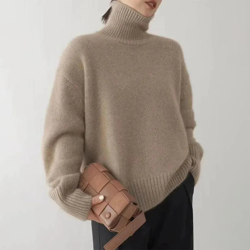 Marta Oversized Rollkragenpullover