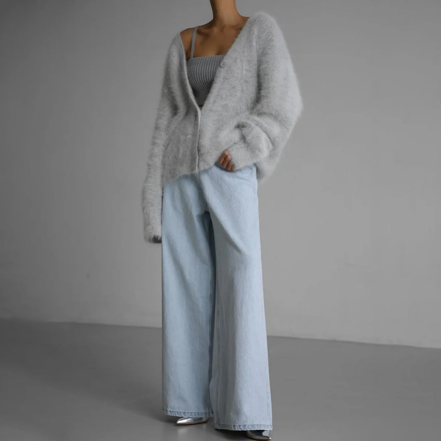Romana Strickjacke mit V-Ausschnitt
