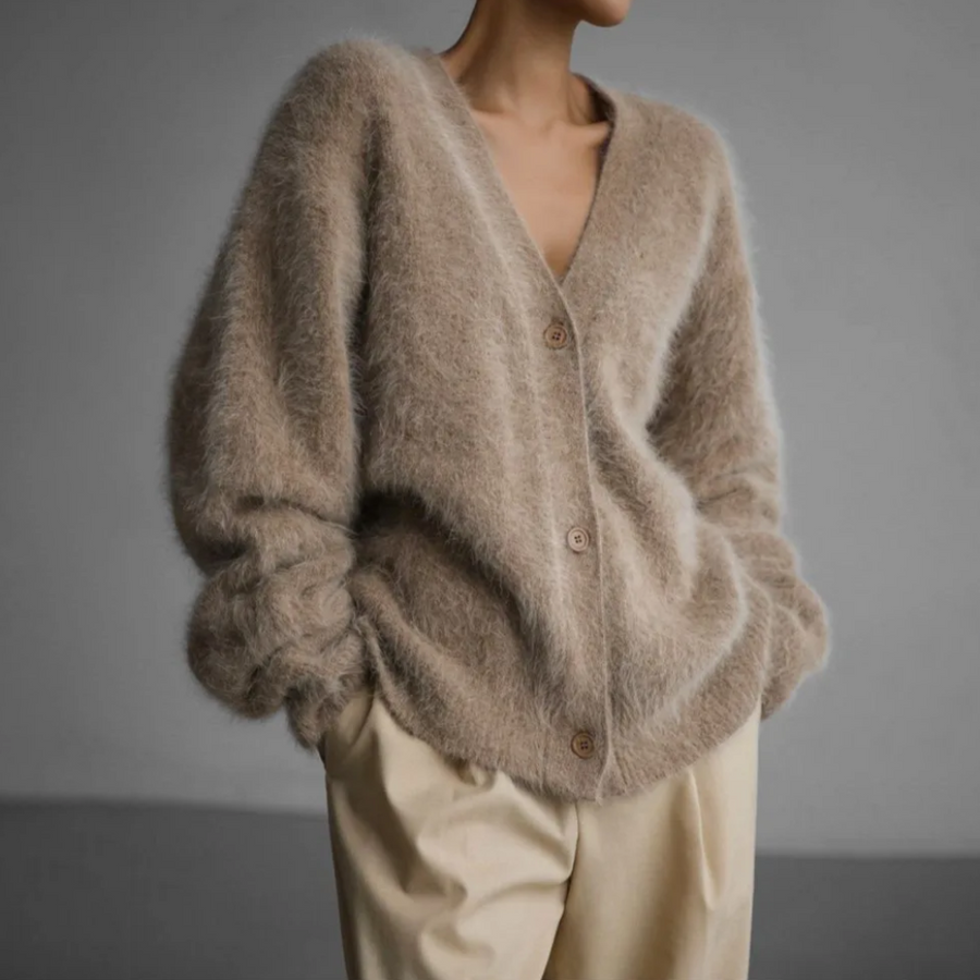 Romana Strickjacke mit V-Ausschnitt