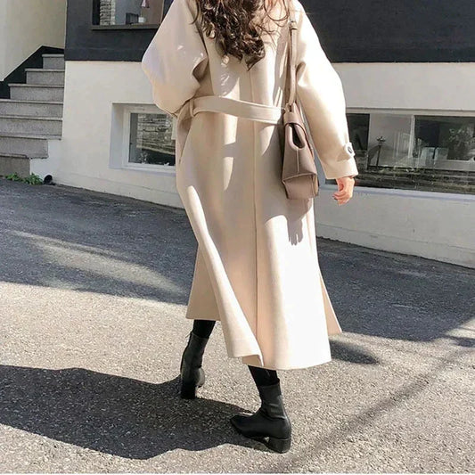 Noelle Langer Trenchcoat