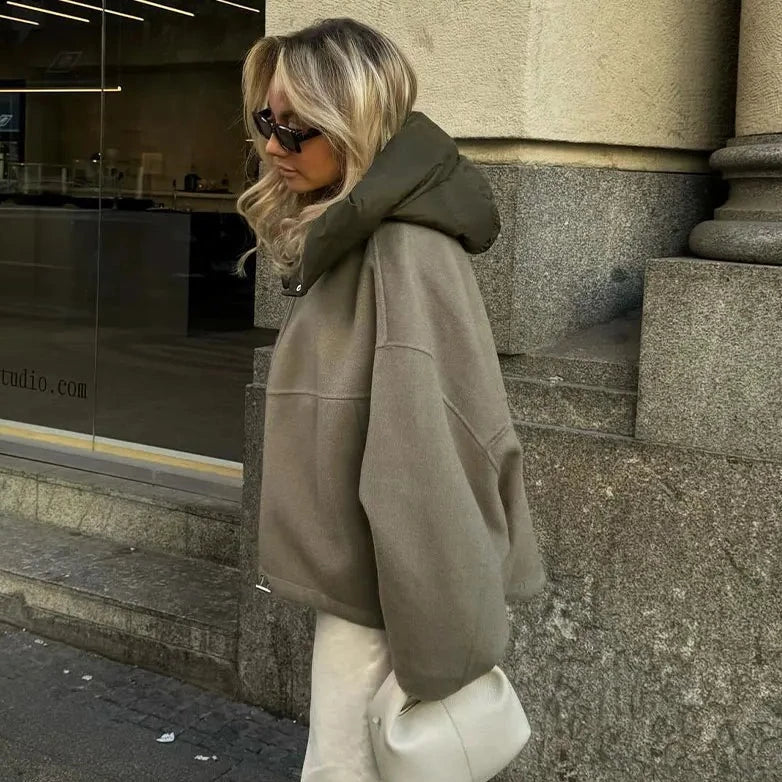 Edina Hoodie mit Kontrastdetails