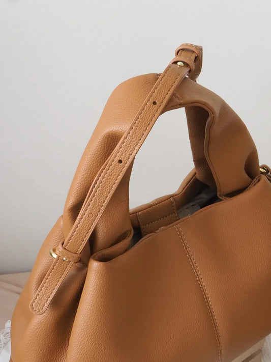 Aurelia Hobo Tasche aus Leder