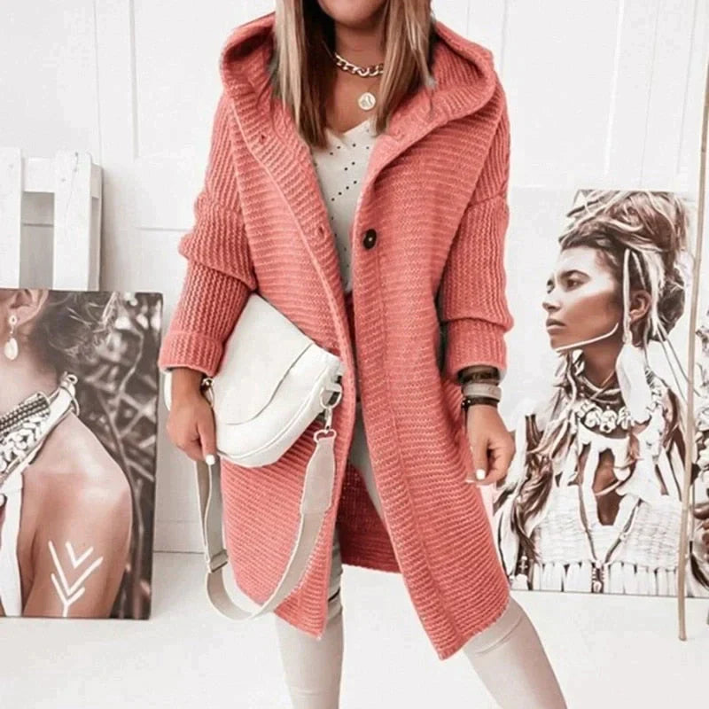 Madita Lange Strickjacke mit Kapuze