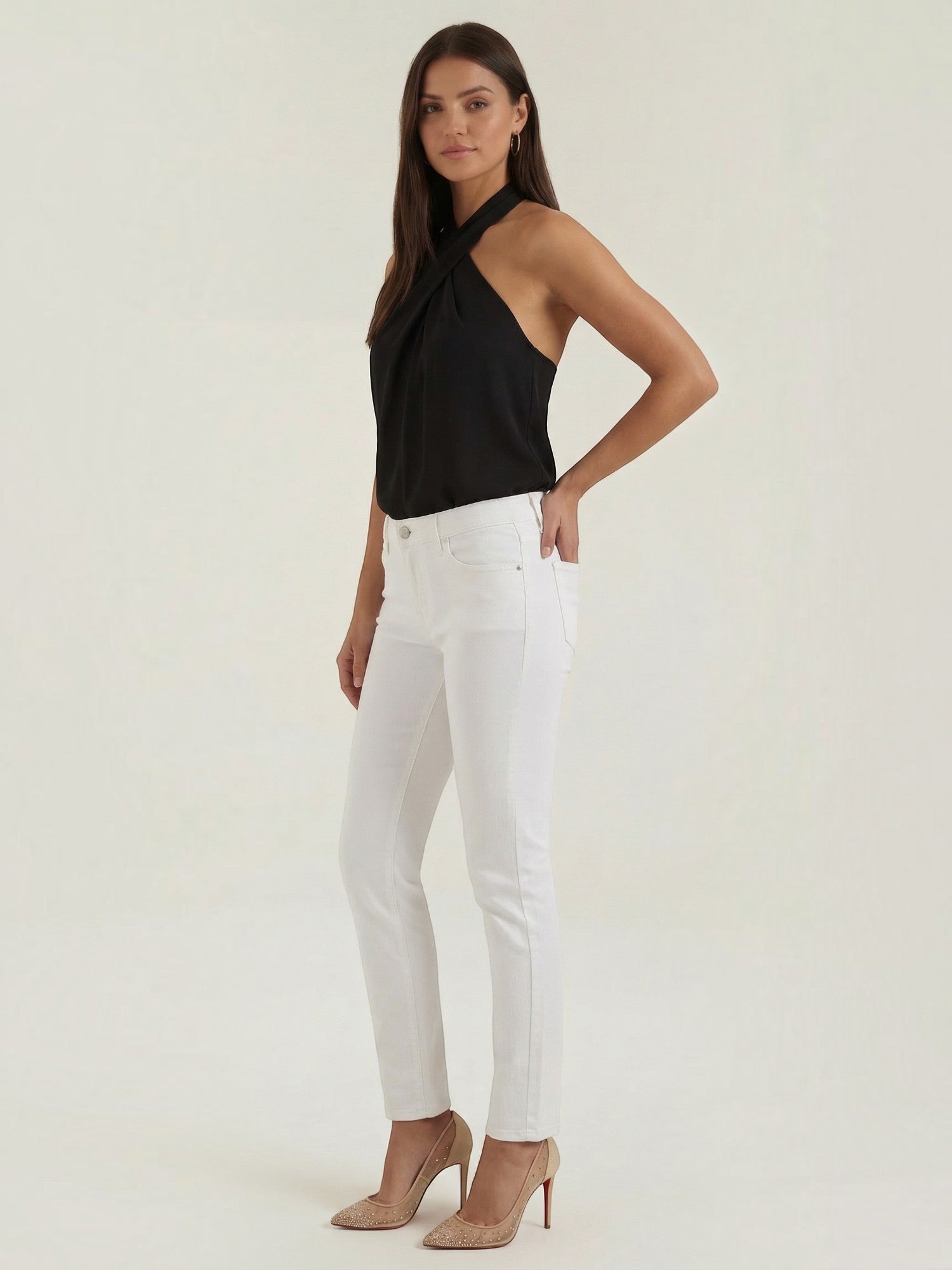 Gina Halter-Top mit Cross-Ausschnitt