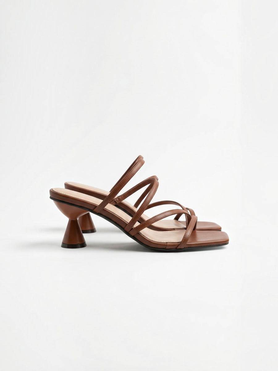 Saphira Damen Sandalen | Kunstleder, Kegelförmiger Skulpturabsatz, Bequem - 4