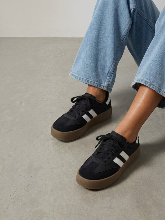 Iscella Plateau Sneaker mit Streifendetail