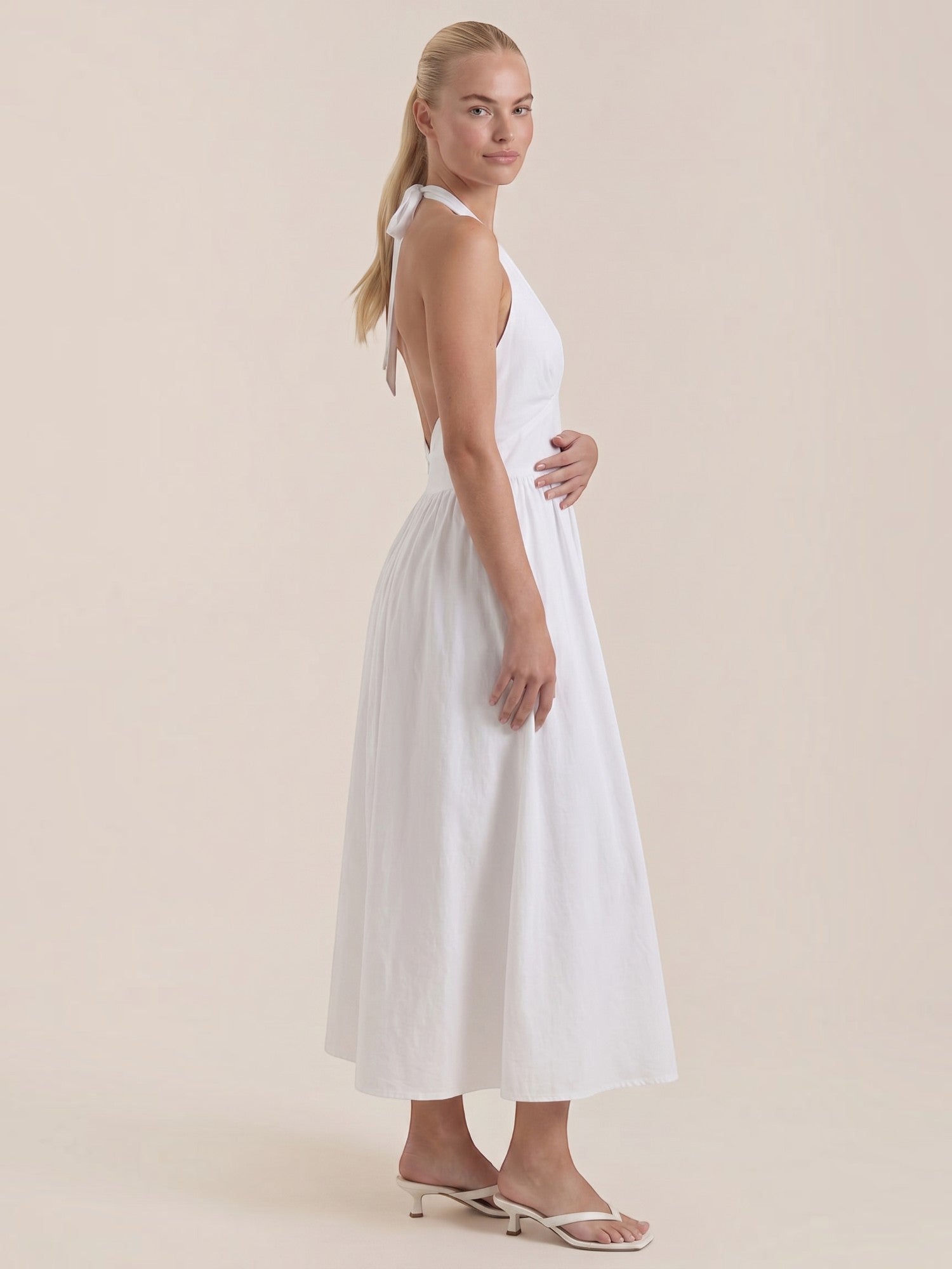 Harlow Neckholder-Midikleid mit V-Ausschnitt