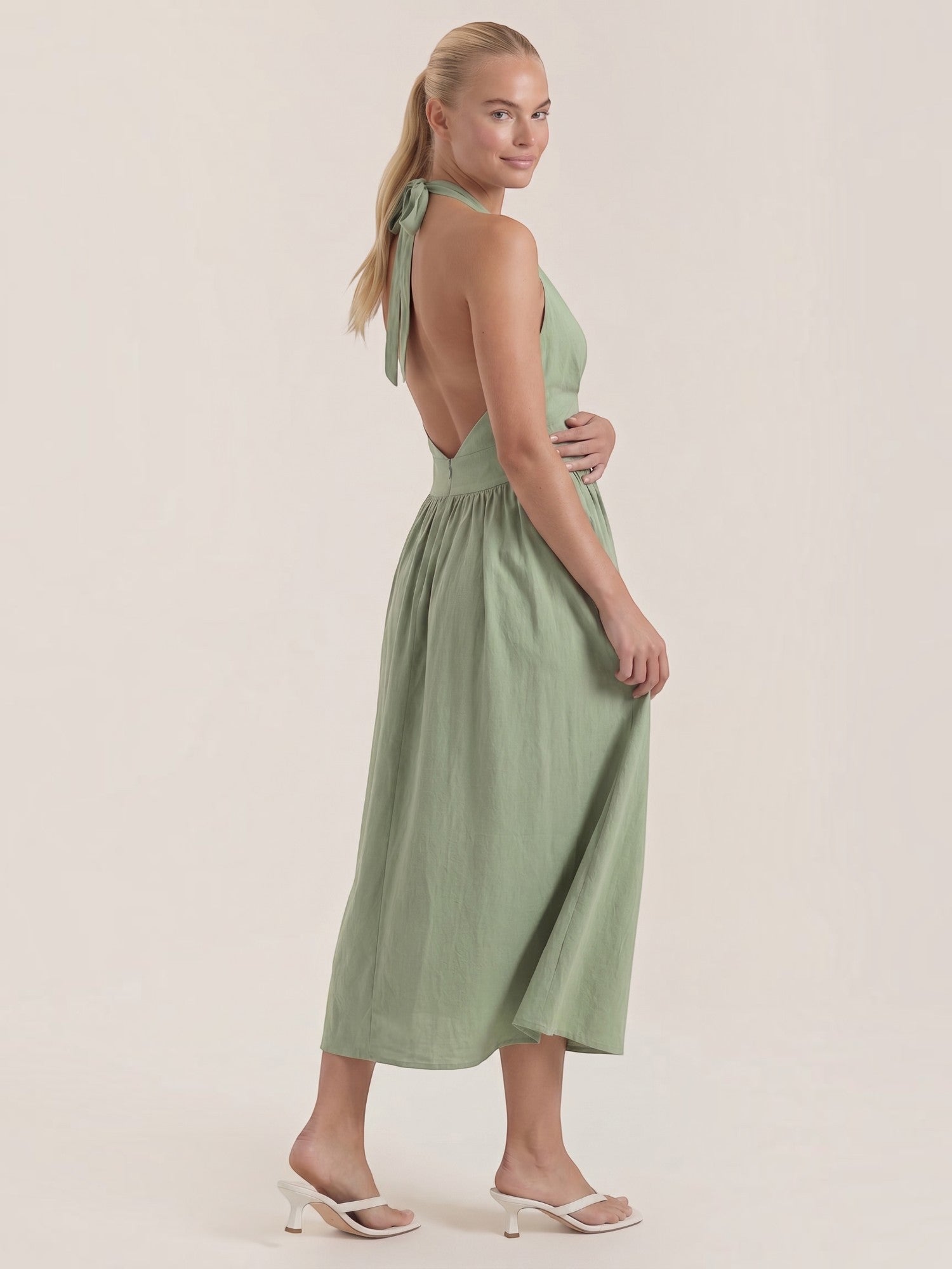 Harlow Neckholder-Midikleid mit V-Ausschnitt