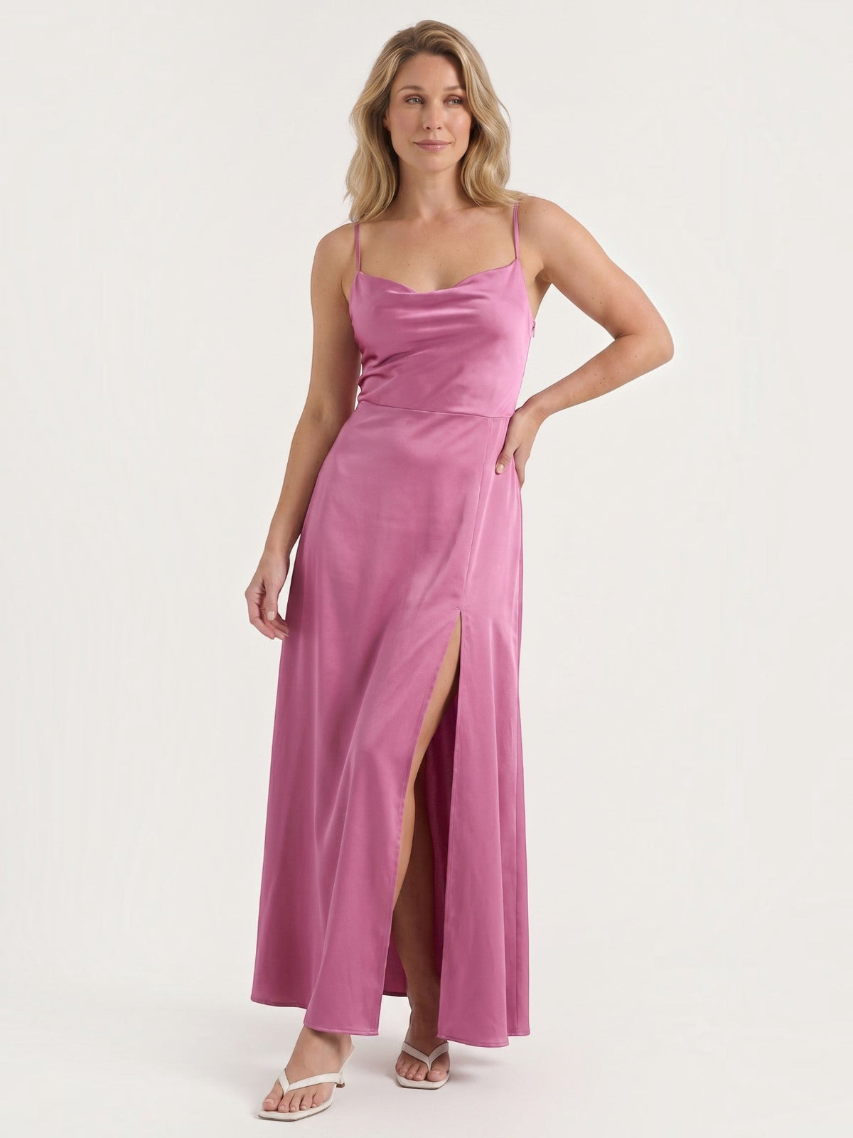 Indie Satin-Midikleid mit Wasserfallausschnitt