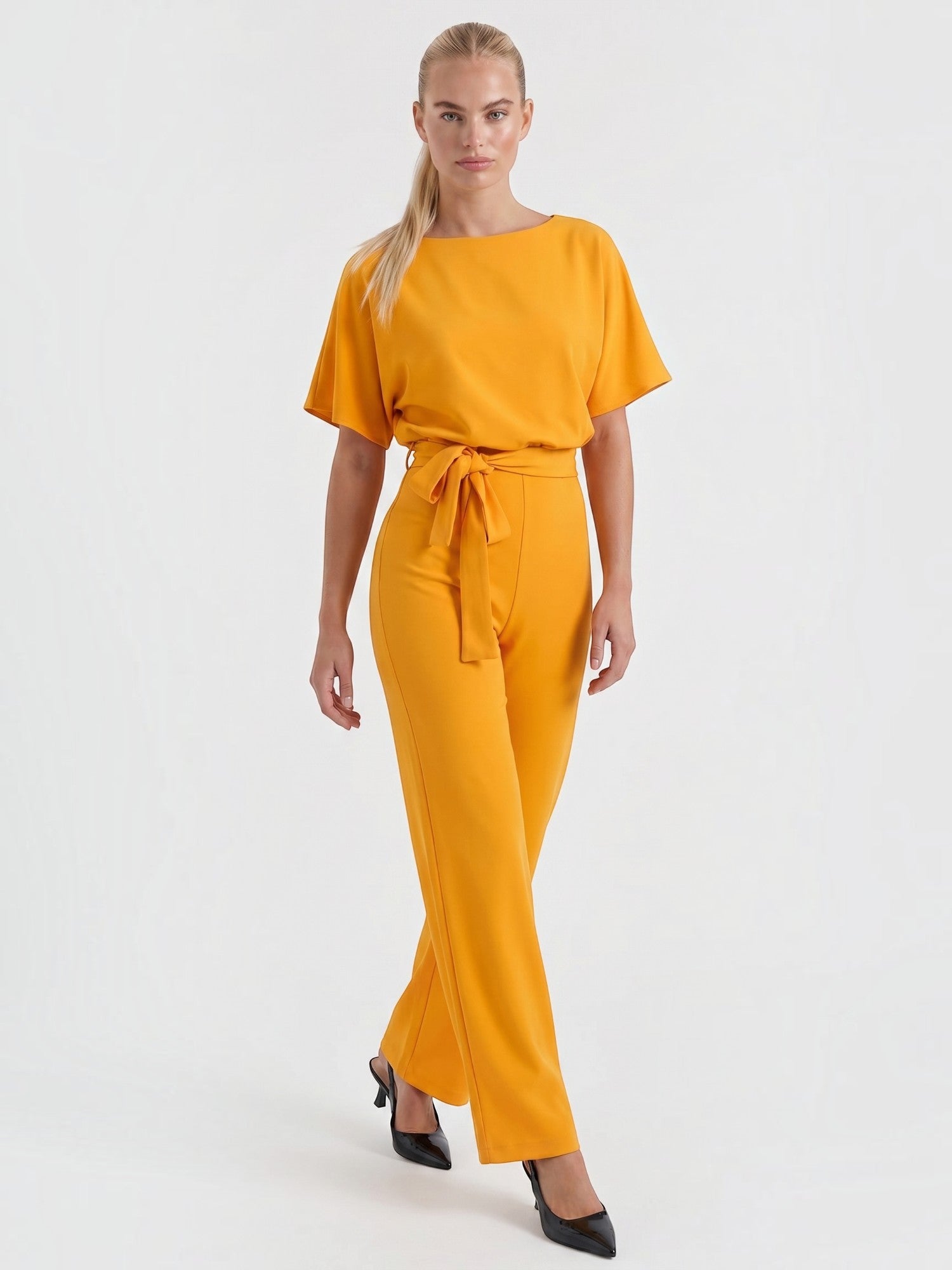 Madeline Jumpsuit mit Gürtel