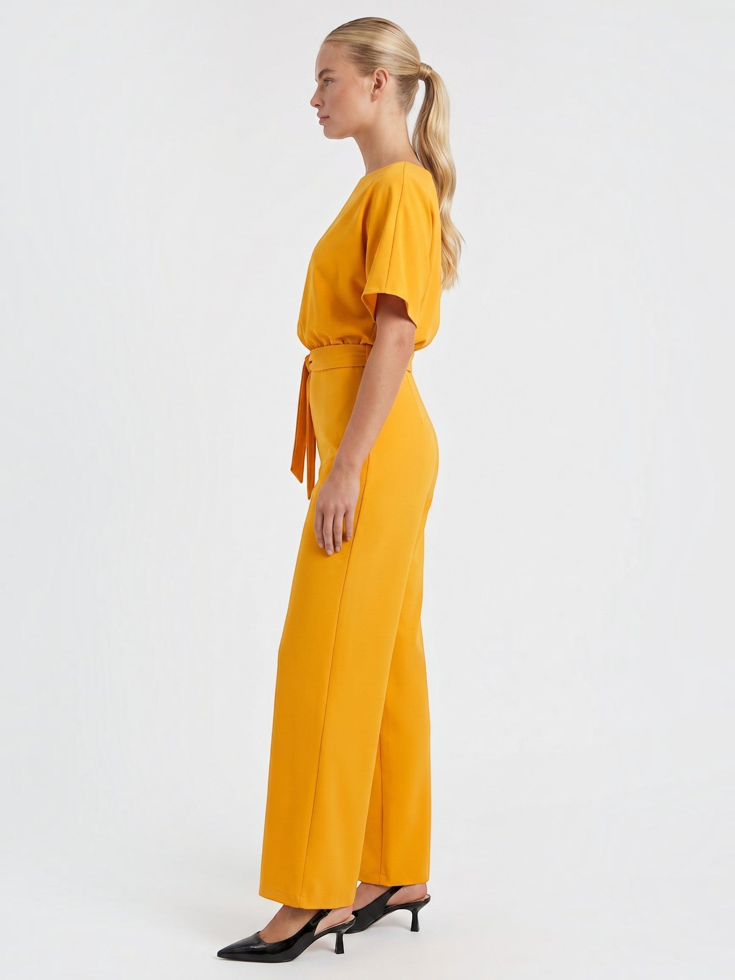 Madeline Jumpsuit mit Gürtel