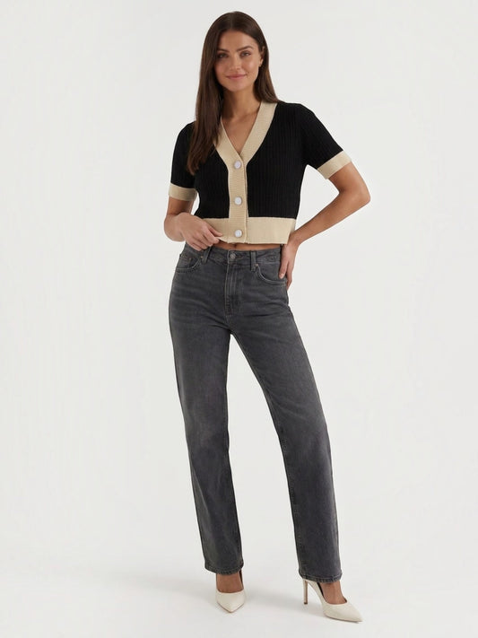 Nerina kurze taillierte Strickjacke