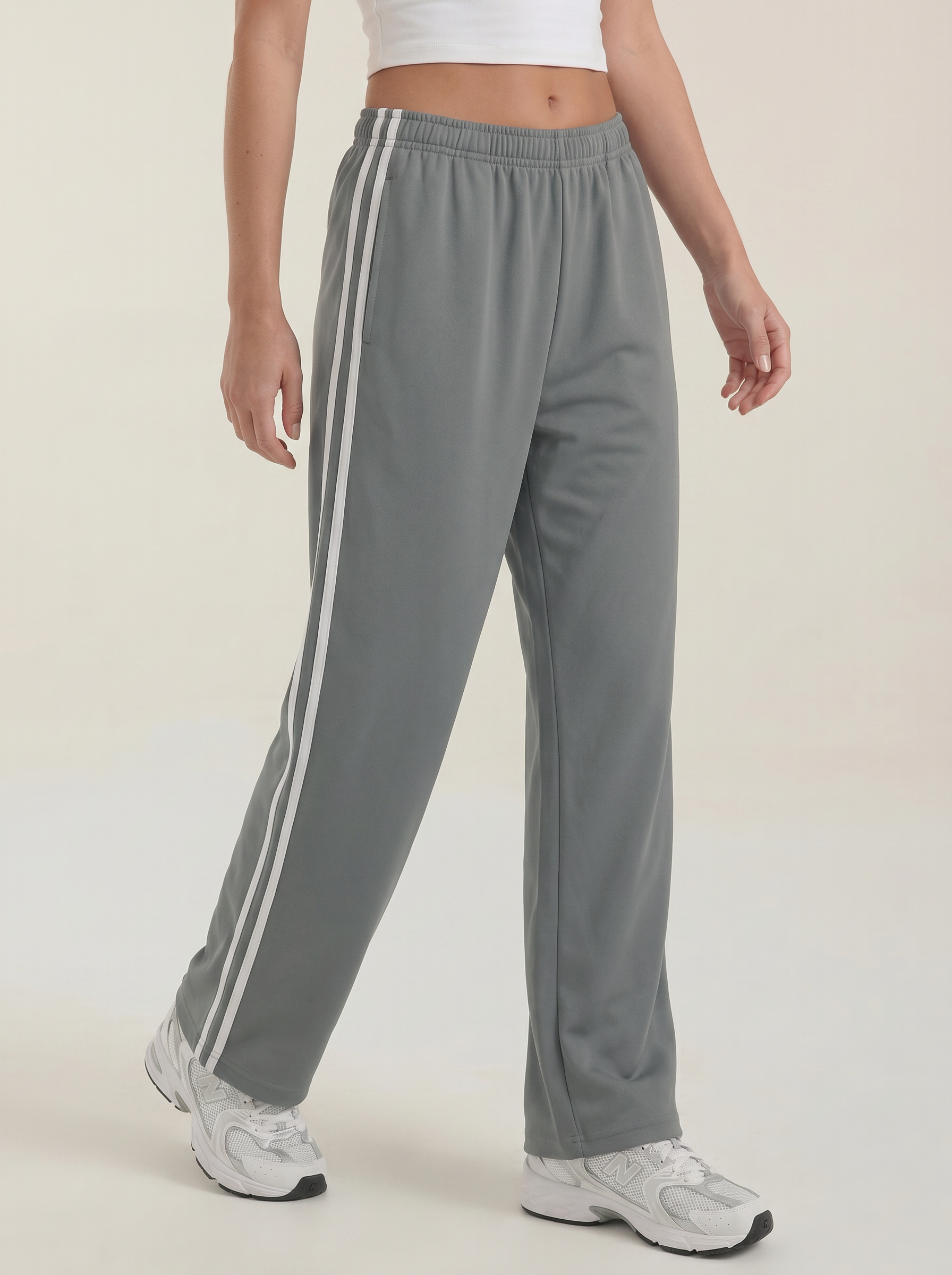 Eileen Jogginghose mit weitem Bein