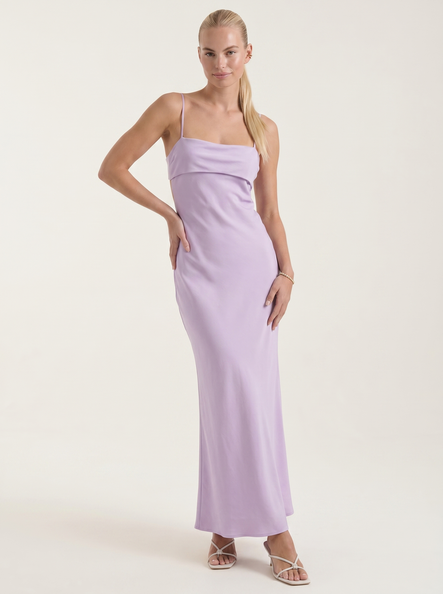 Dale Maxikleid mit Spaghettiträgern und schmaler Linie