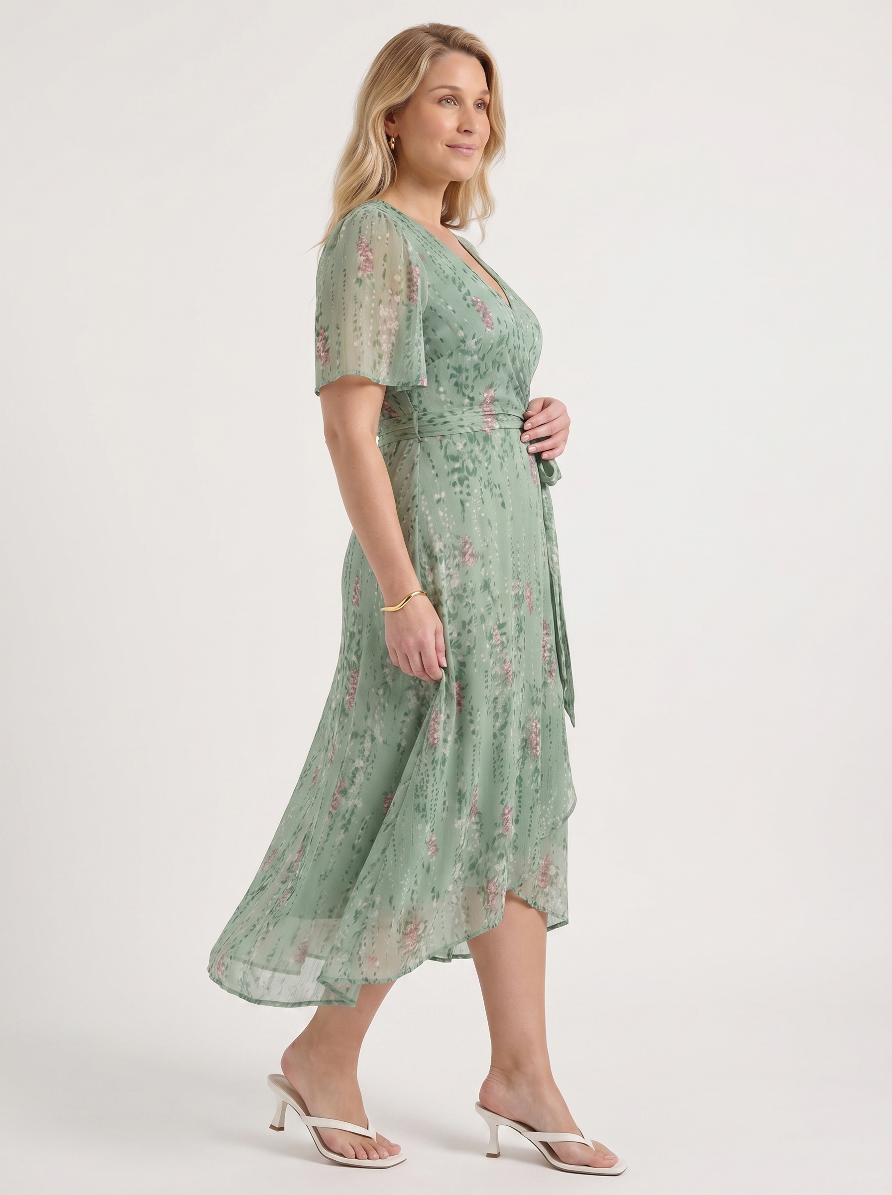 Sharnie Midikleid mit Blumenprint und Wickeloptik