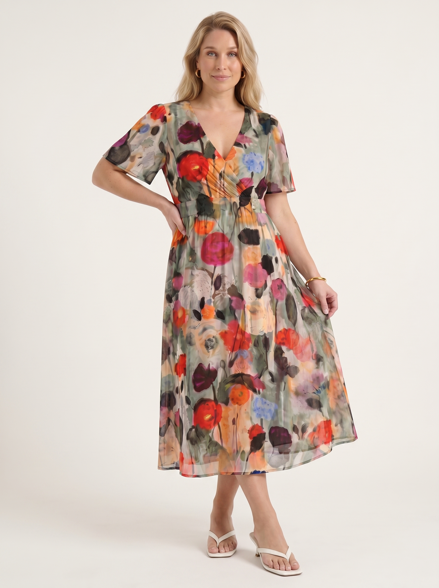 Sharnie Midikleid mit Blumenprint und Wickeloptik