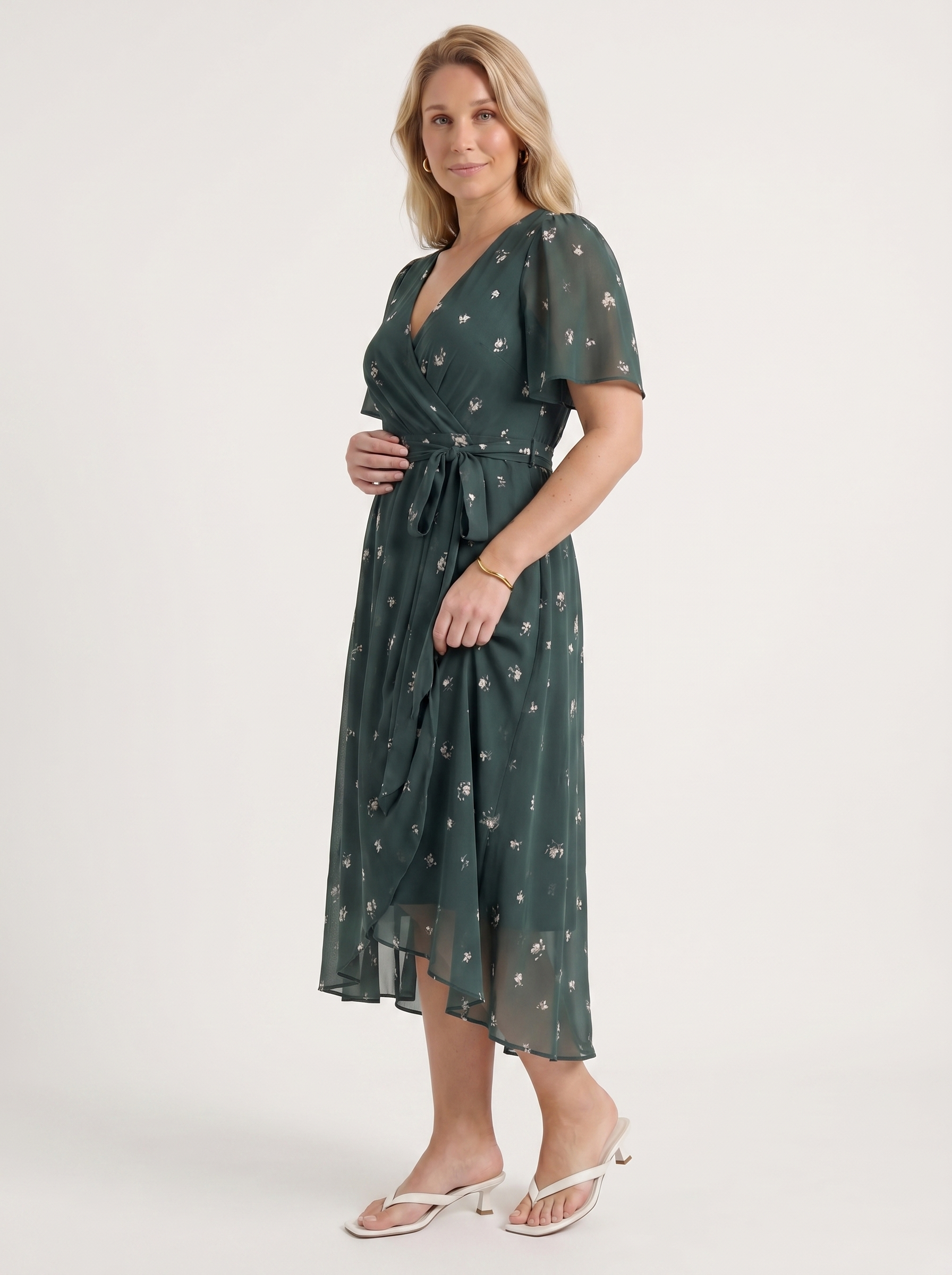 Sharnie Midikleid mit Blumenprint und Wickeloptik