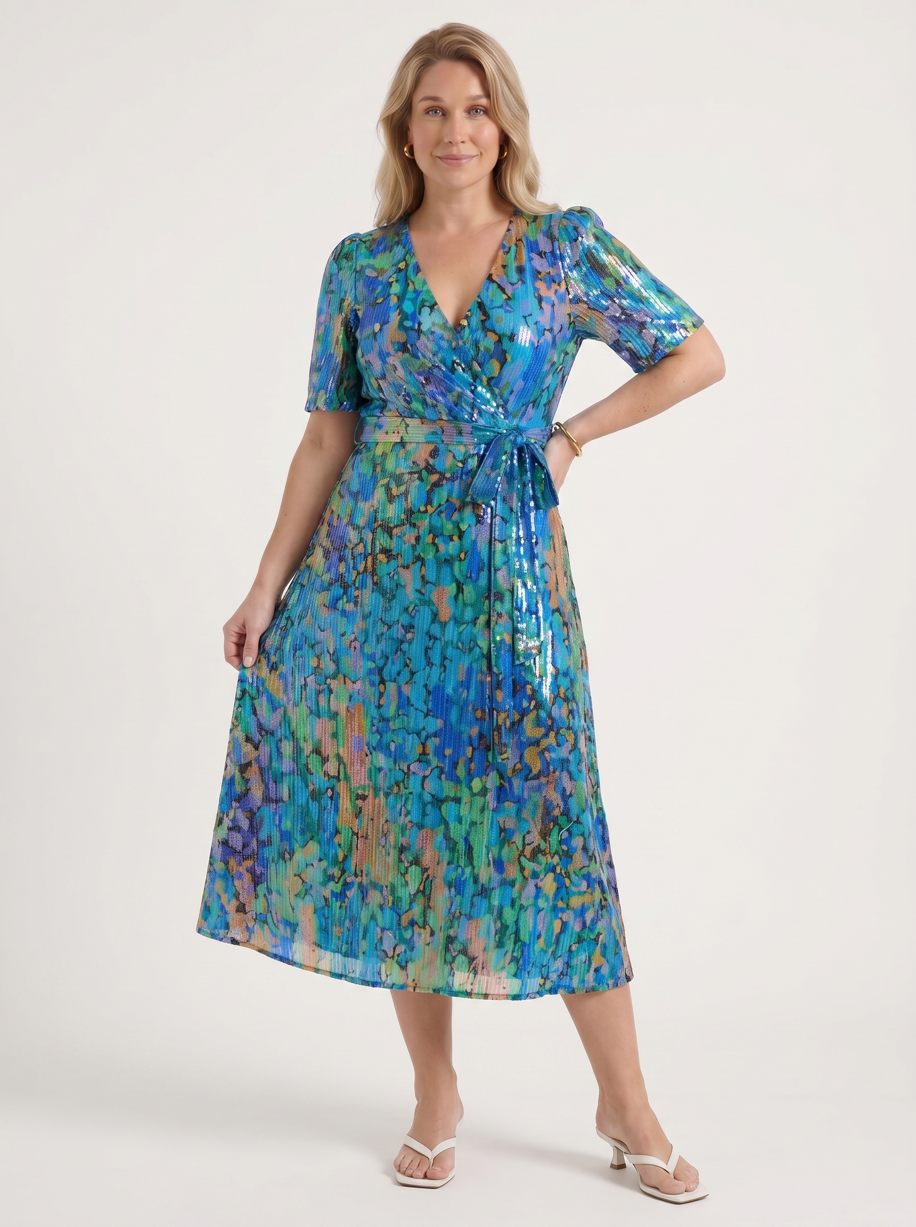 Sharnie Midikleid mit Blumenprint und Wickeloptik