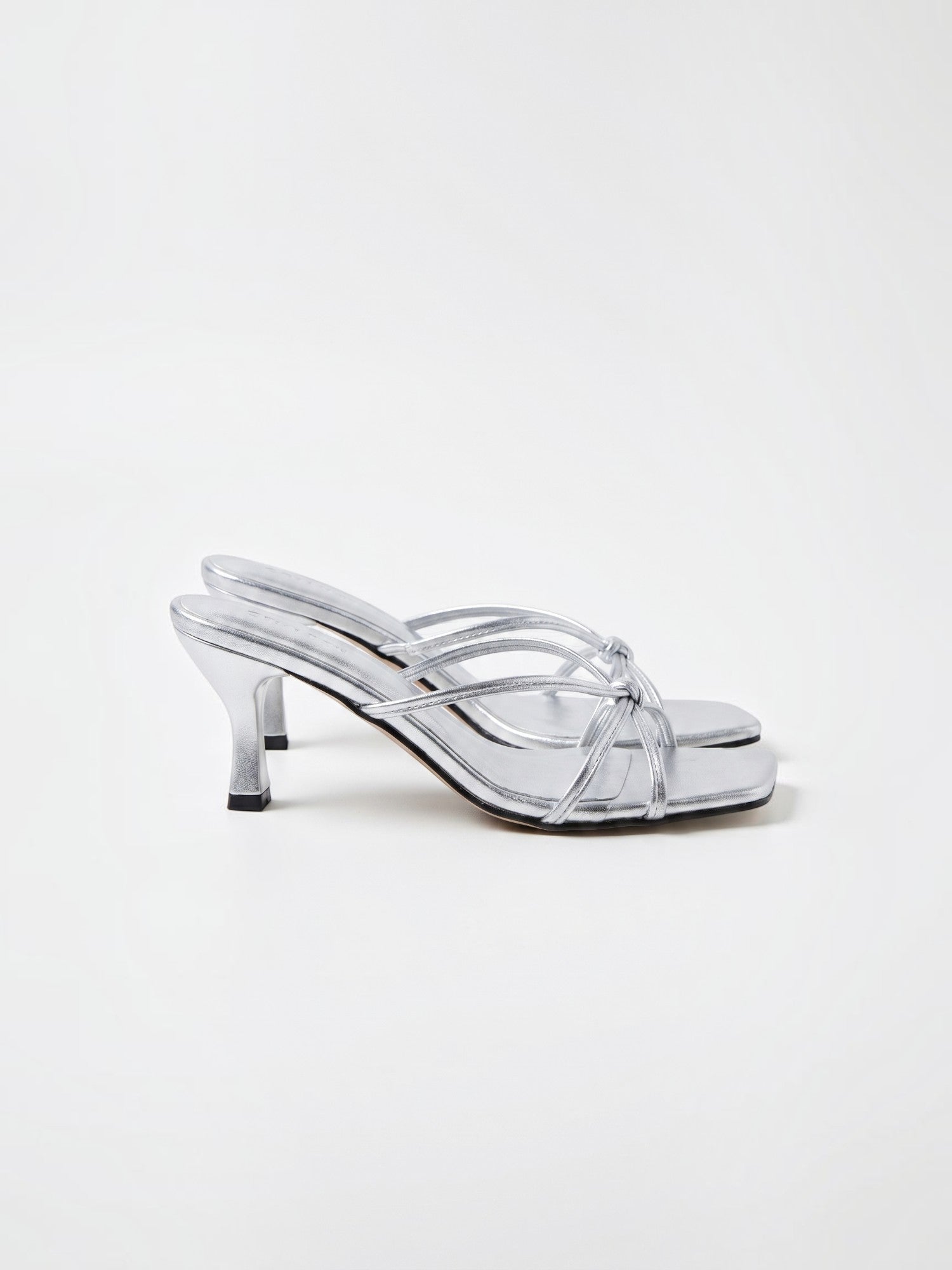 Christina Sandalette mit überkreuzten Riemchen