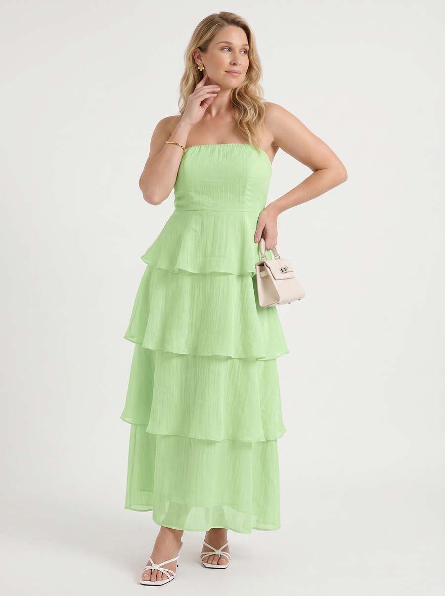 Una Bandeau-Maxikleid mit Stufenrock