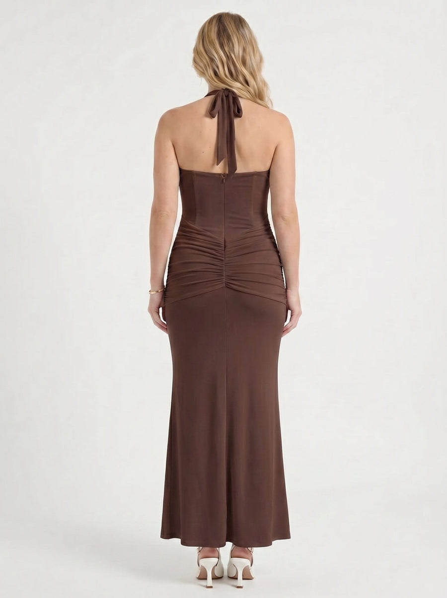 Marietta Neckholder-Maxikleid mit tiefem Ausschnitt
