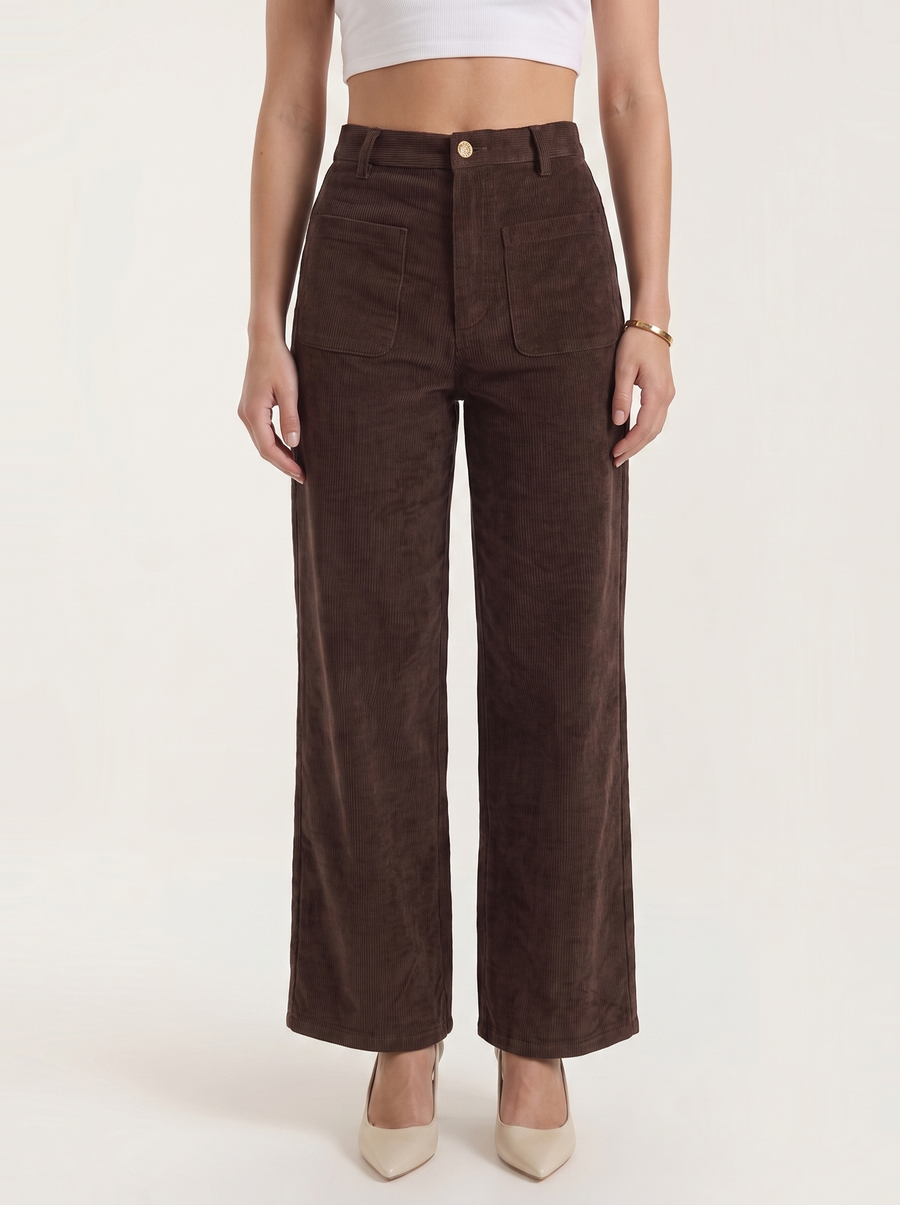 Allison Weite Cordhose