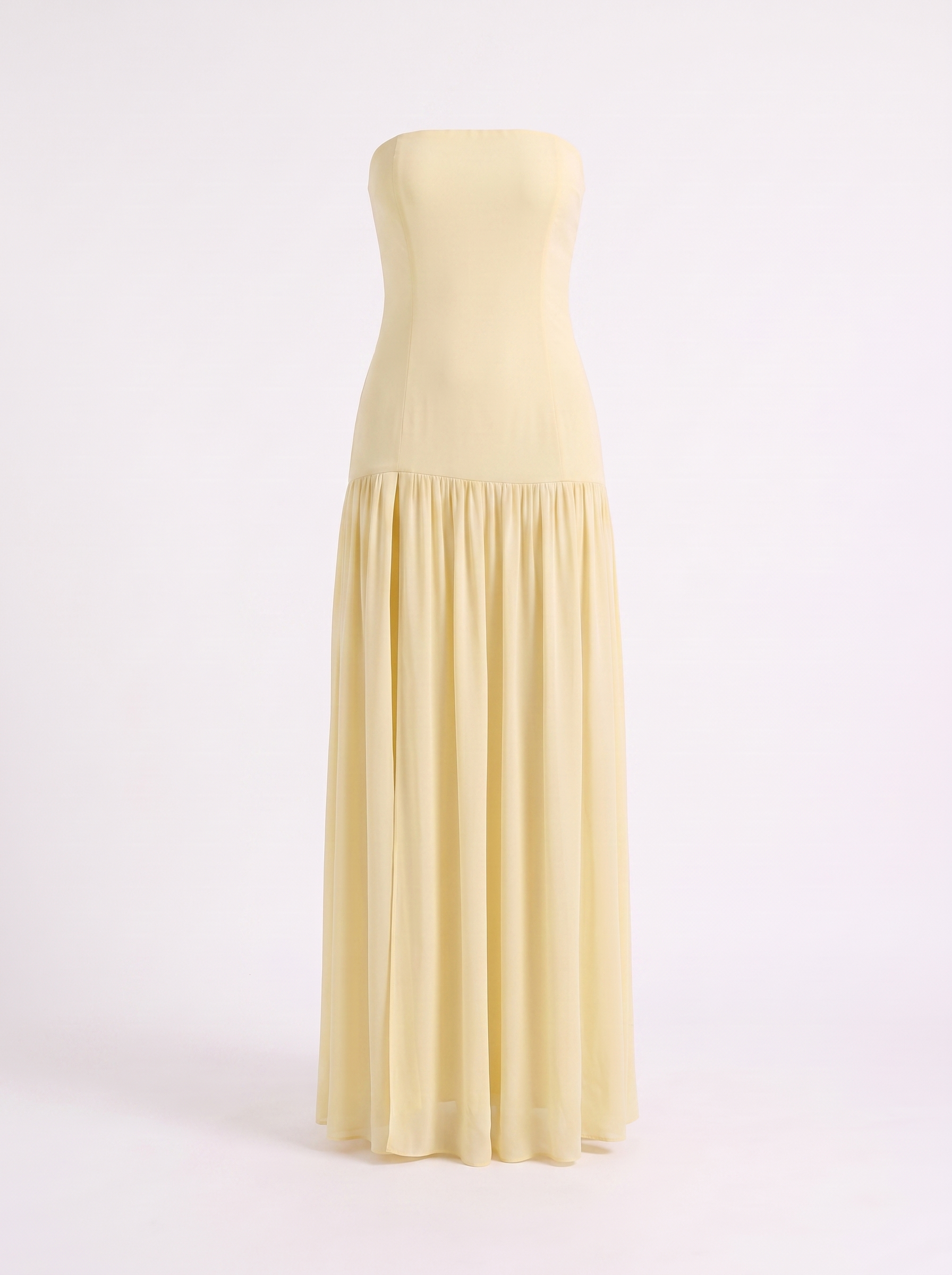 Skye Schulterfreies Maxikleid mit Beinschlitz