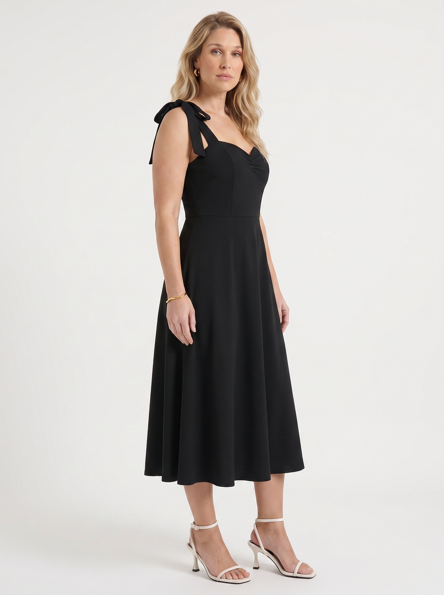 Lanie Midikleid mit Herzausschnitt und Bindeträgern