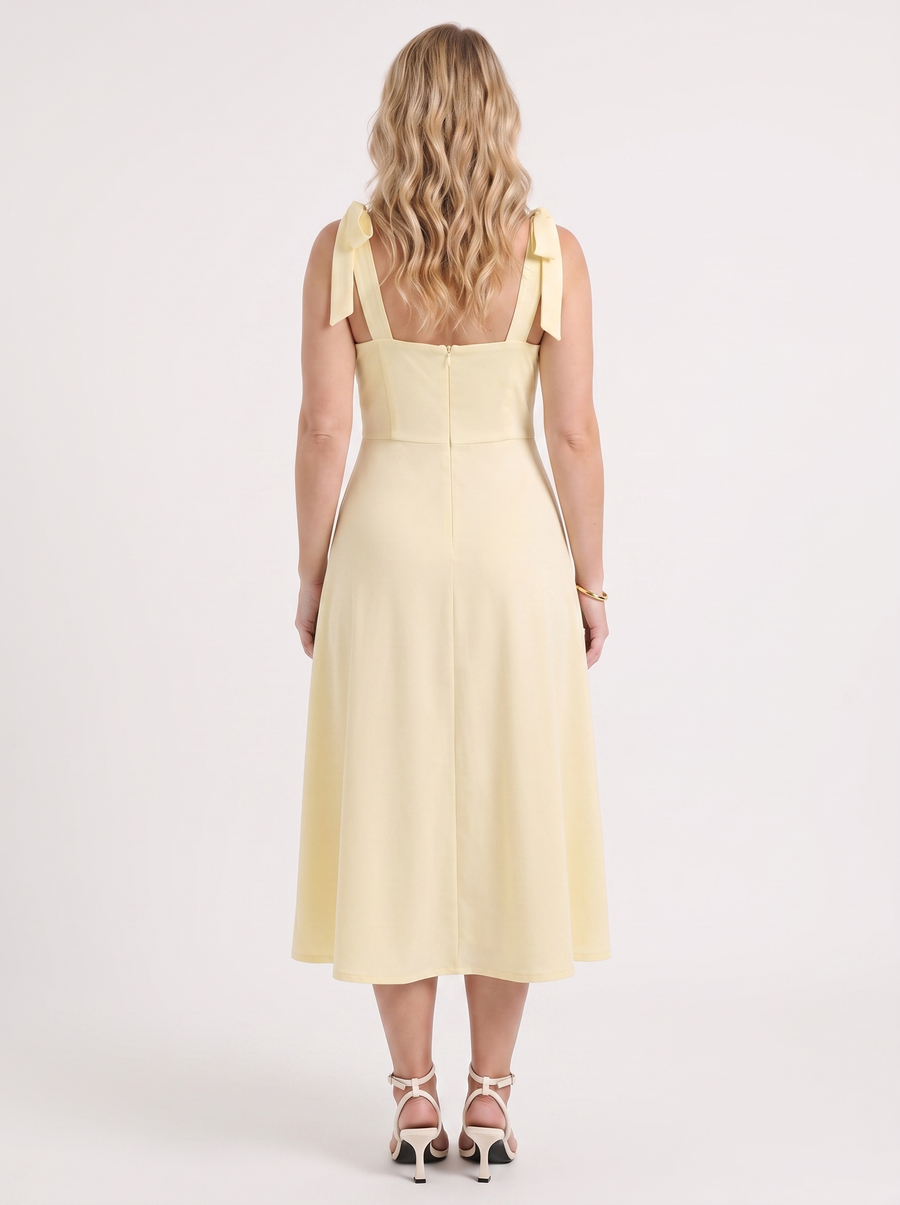 Lanie Midikleid mit Herzausschnitt und Bindeträgern