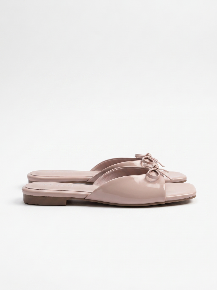 Priya Mules mit Schleifendetail